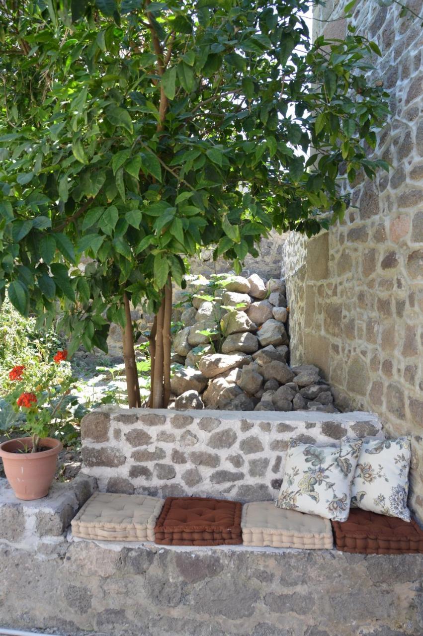 Molivos Tower Villa Mithimna Bilik gambar