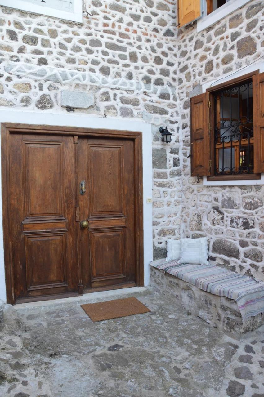 Molivos Tower Villa Mithimna Bilik gambar